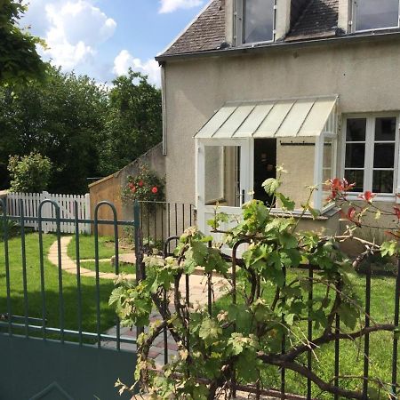 L' Huis-Au-Tilleul Quarré-les-Tombes 외부 사진