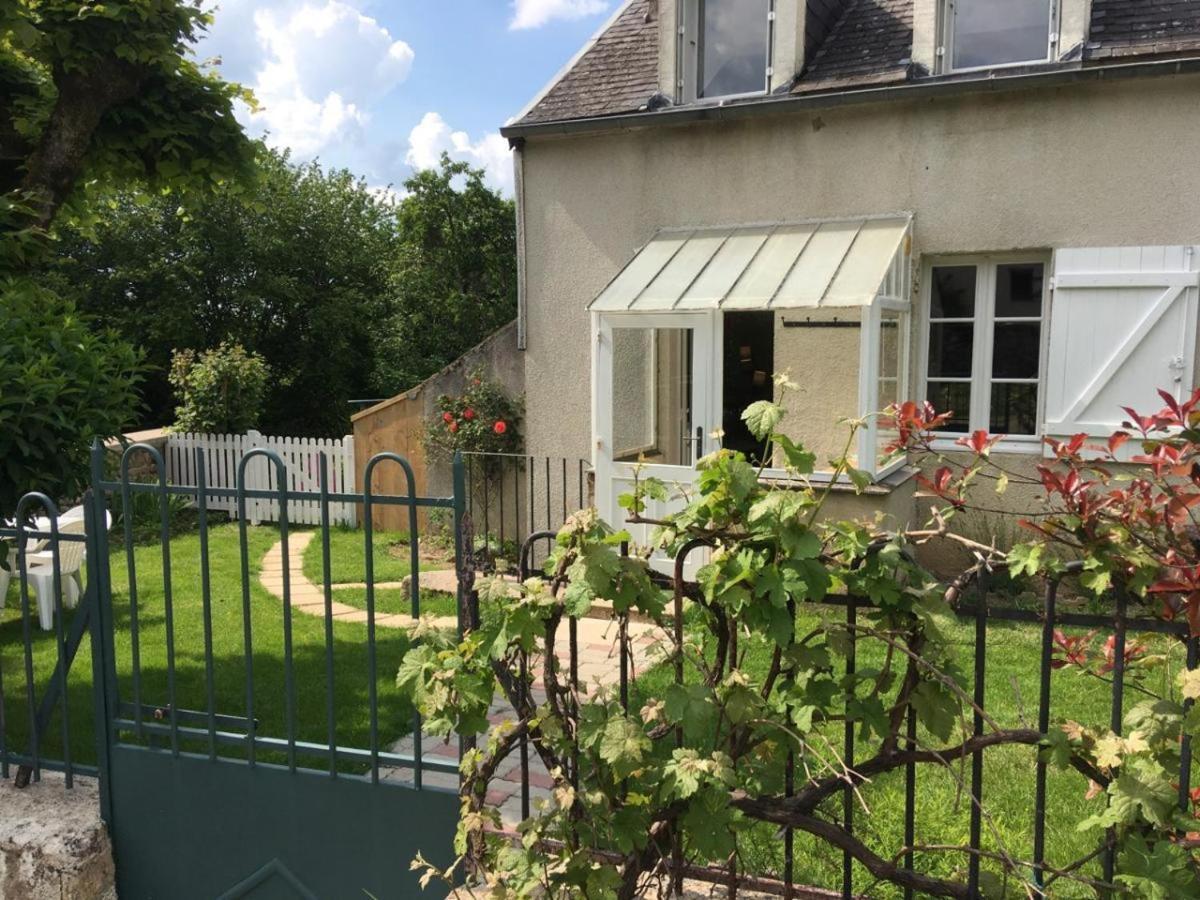 L' Huis-Au-Tilleul Quarré-les-Tombes 외부 사진